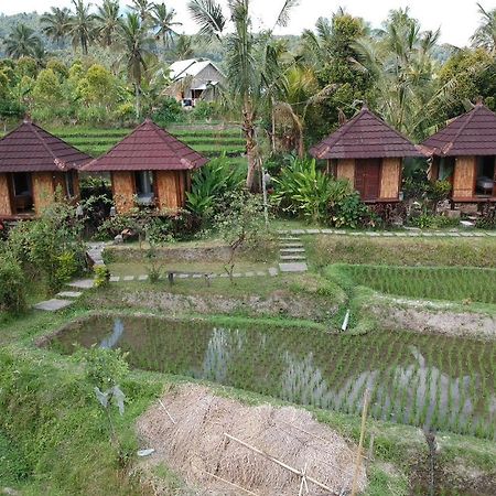 Puri Sunny Camp Villa Munduk Екстериор снимка