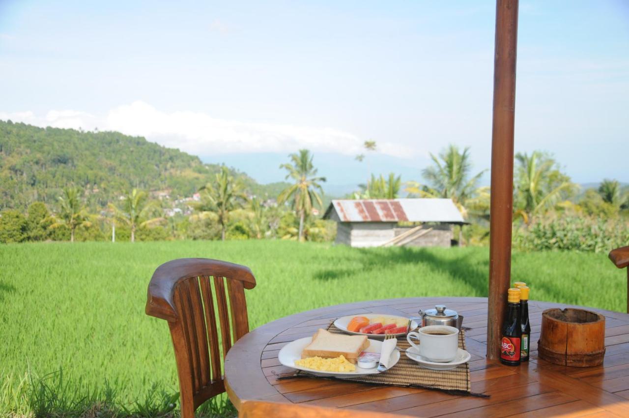 Puri Sunny Camp Villa Munduk Екстериор снимка