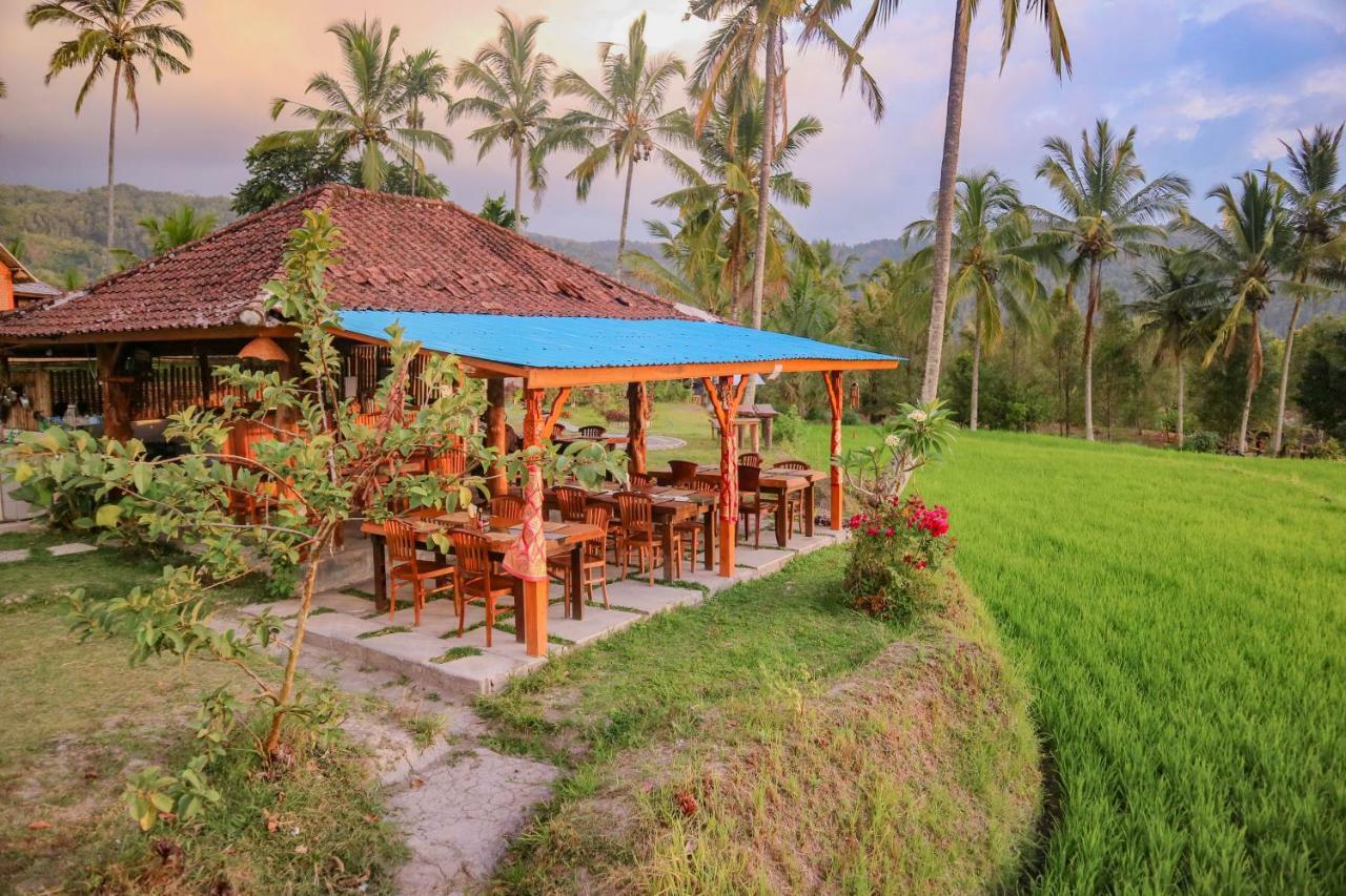 Puri Sunny Camp Villa Munduk Екстериор снимка