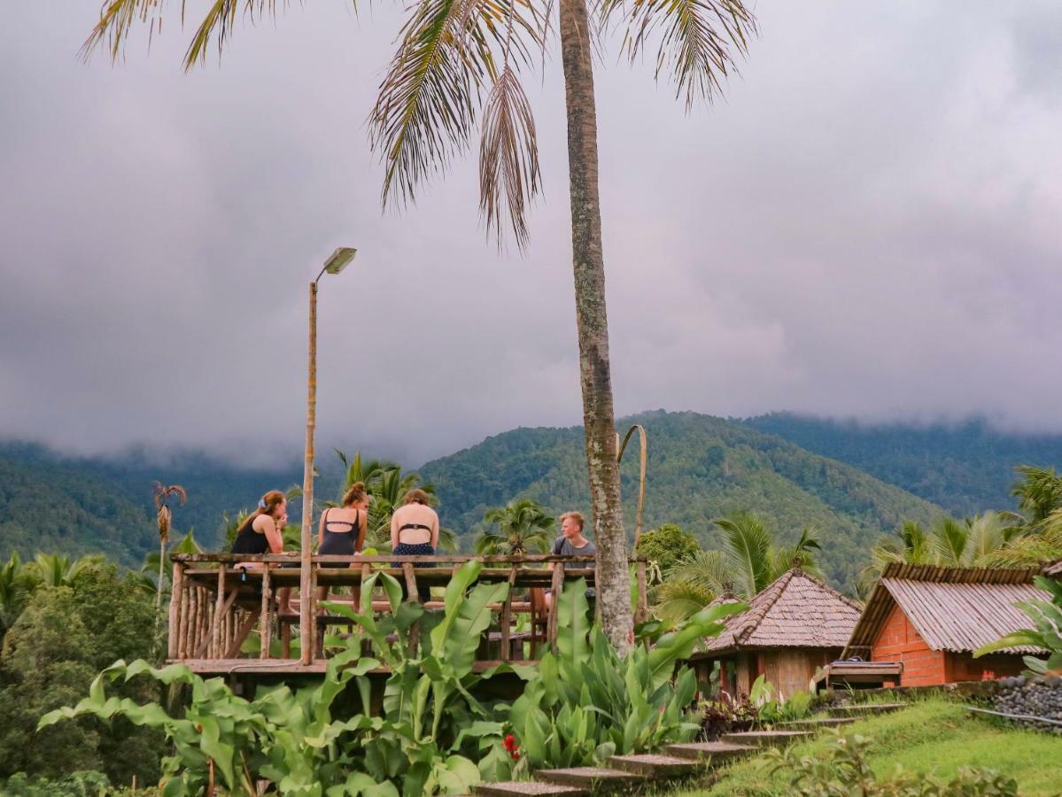 Puri Sunny Camp Villa Munduk Екстериор снимка