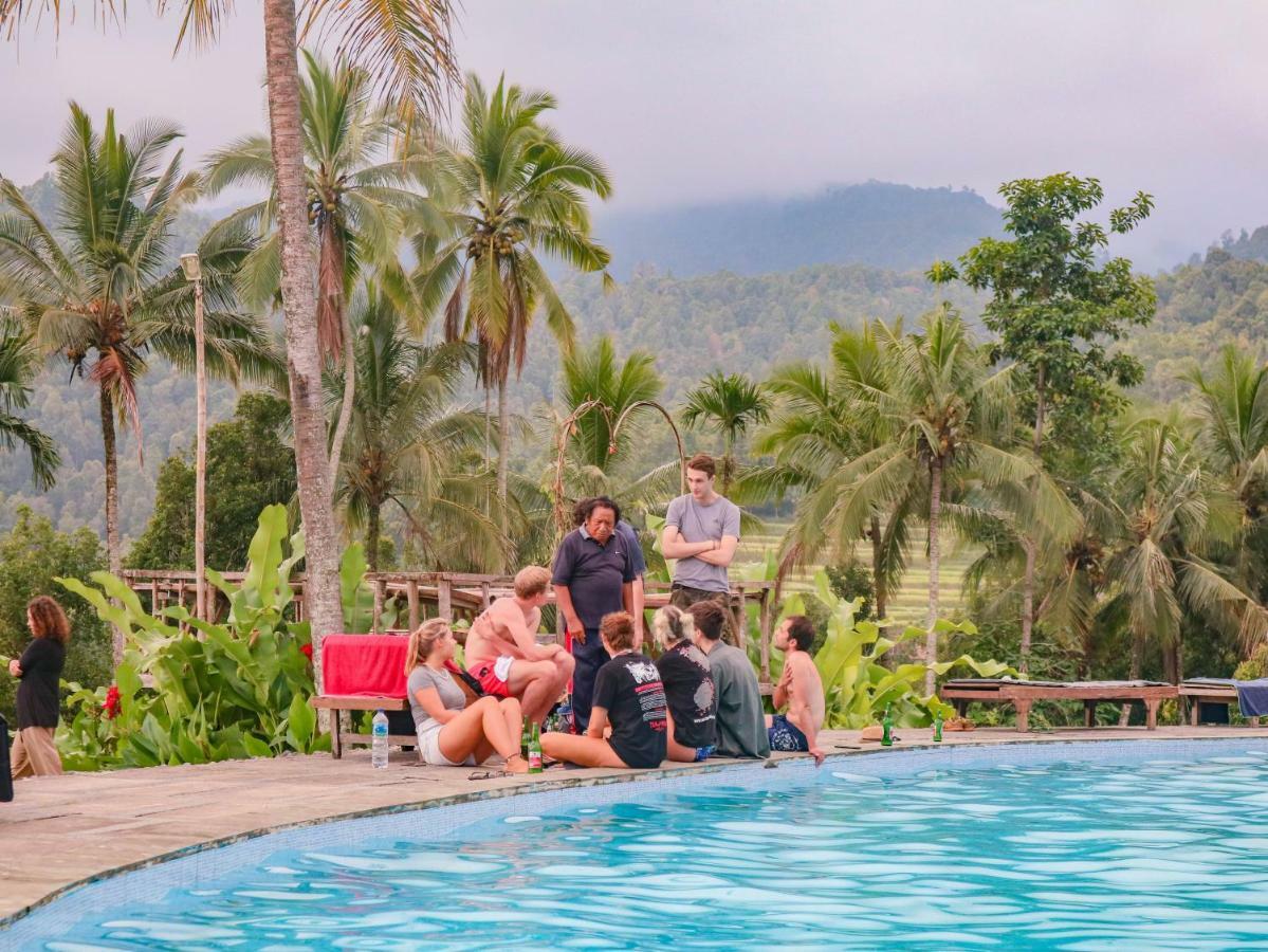 Puri Sunny Camp Villa Munduk Екстериор снимка